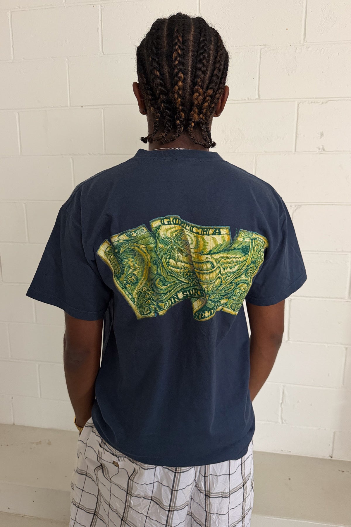 GOTCHA navy graphic logo tee ★ Size medium
