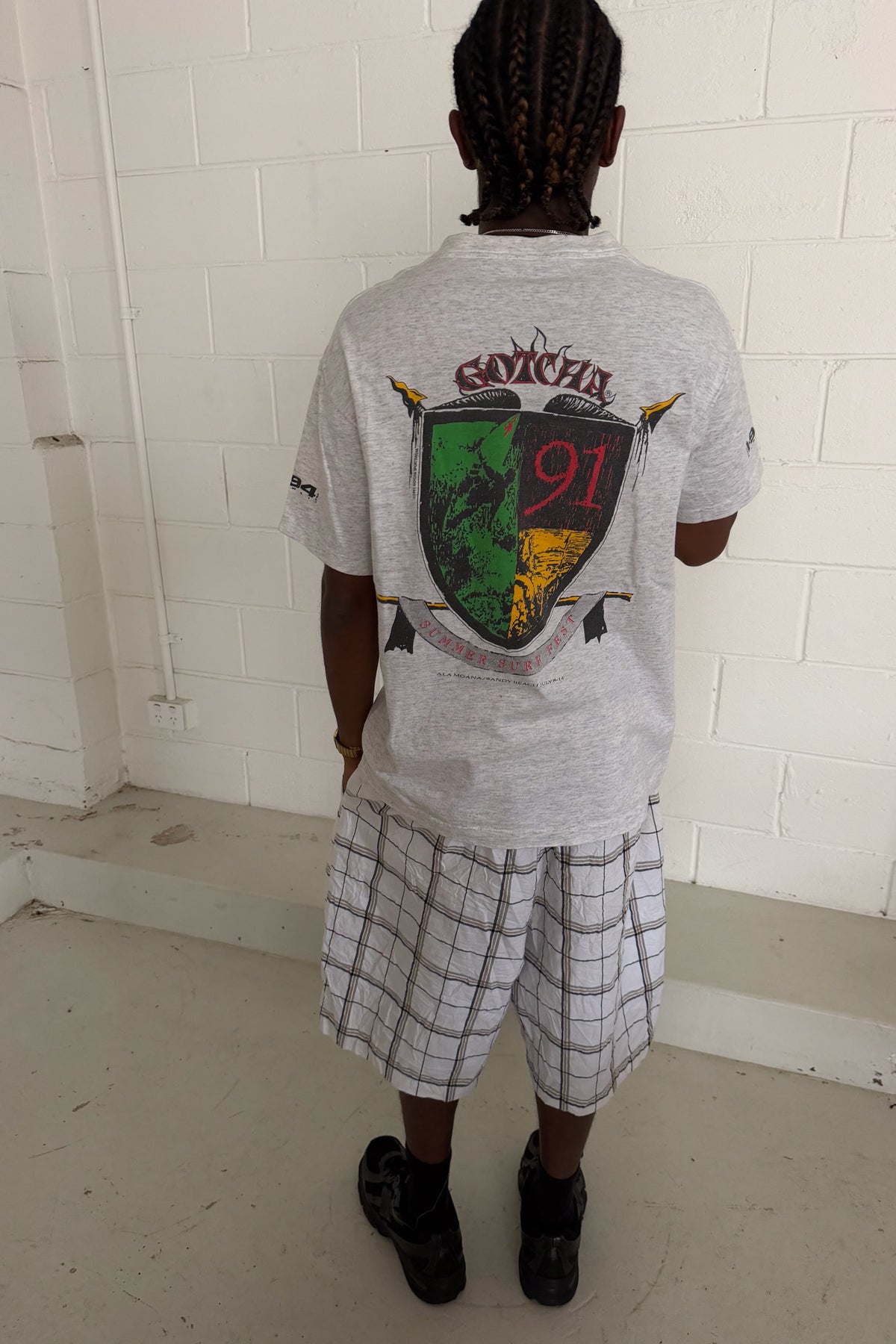 GOTCHA grey graphic logo tee ★ Size medium