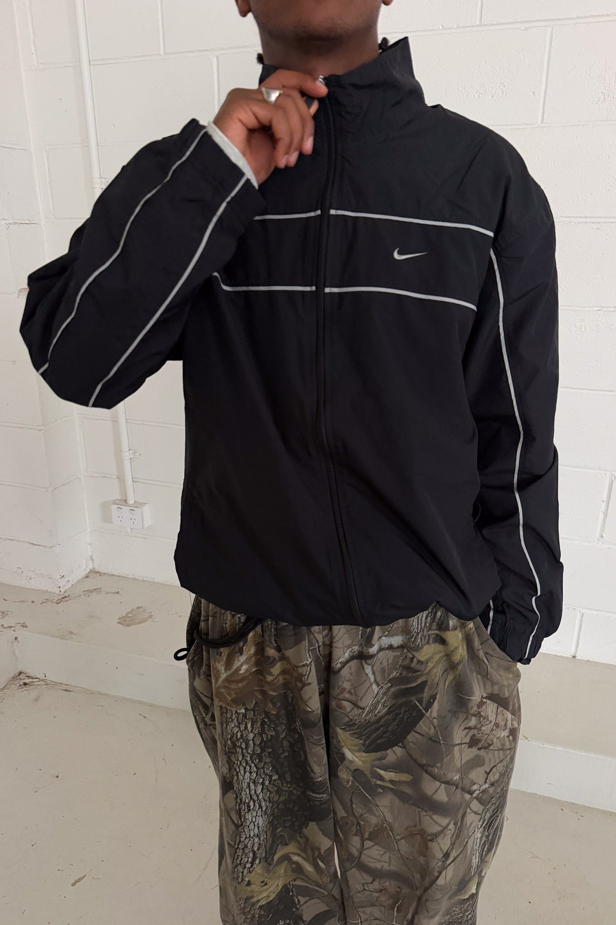 NIKE black double lined zip up jacket ★ Size large