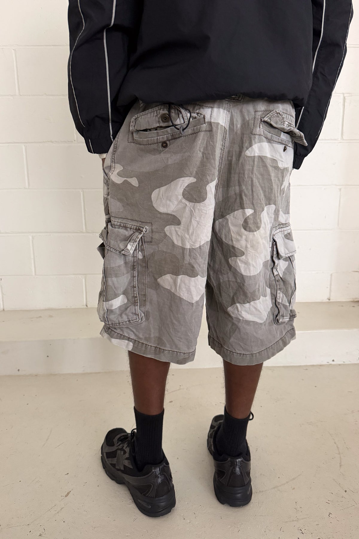 Light camo jorts ★ one size adjustable waist