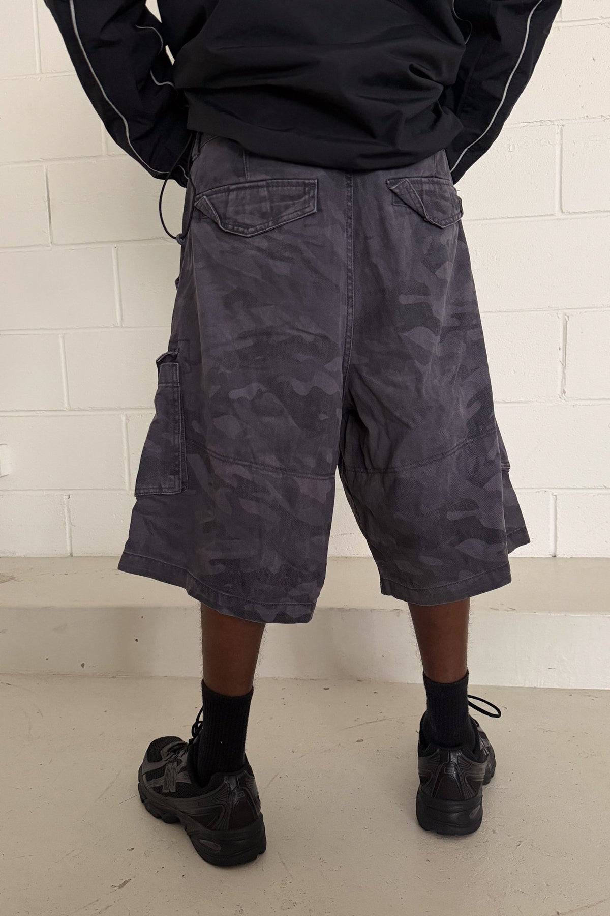 Dark grey camo jorts ★ one size adjustable waist