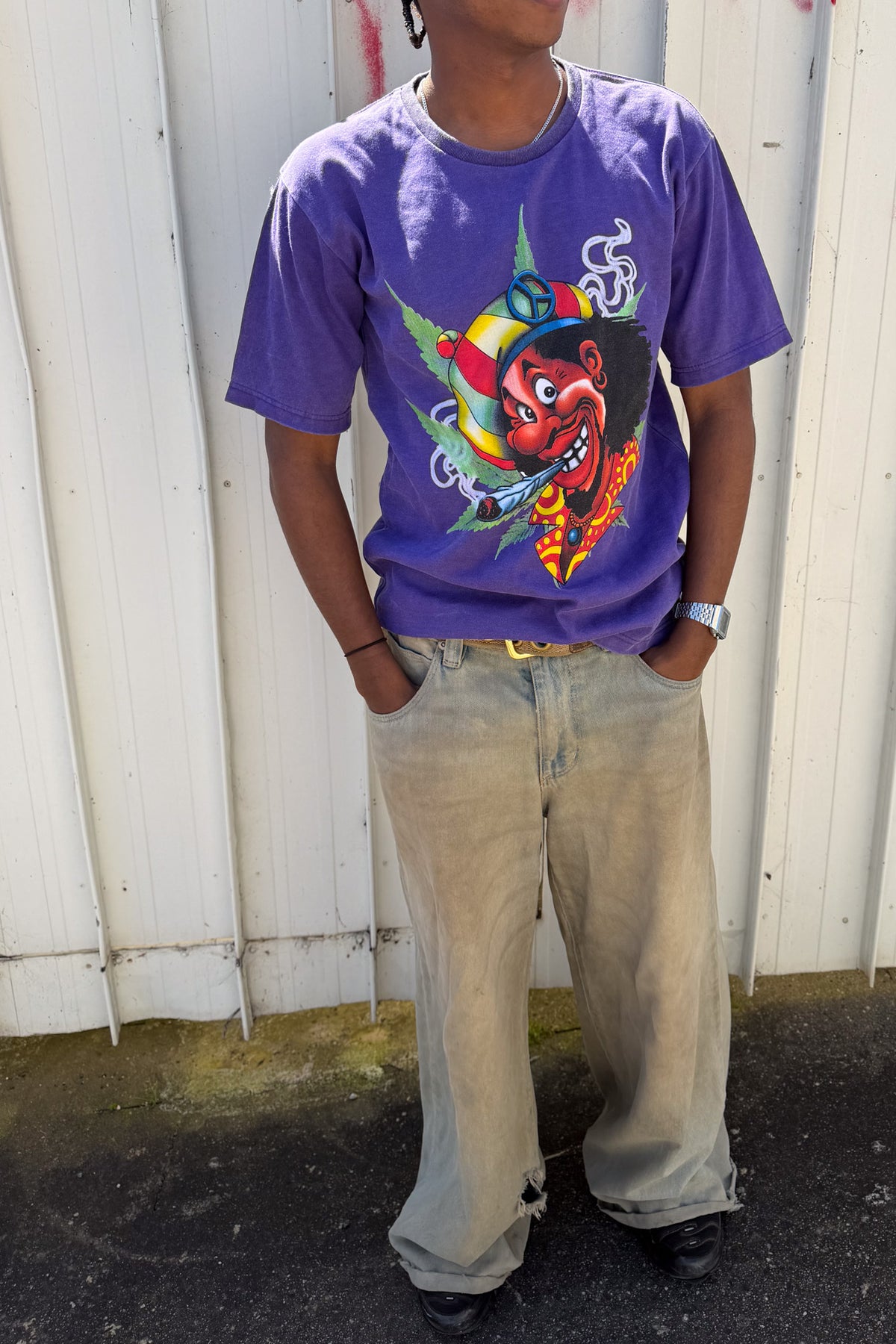 Rasta purple graphic tee ★ Size labelled medium