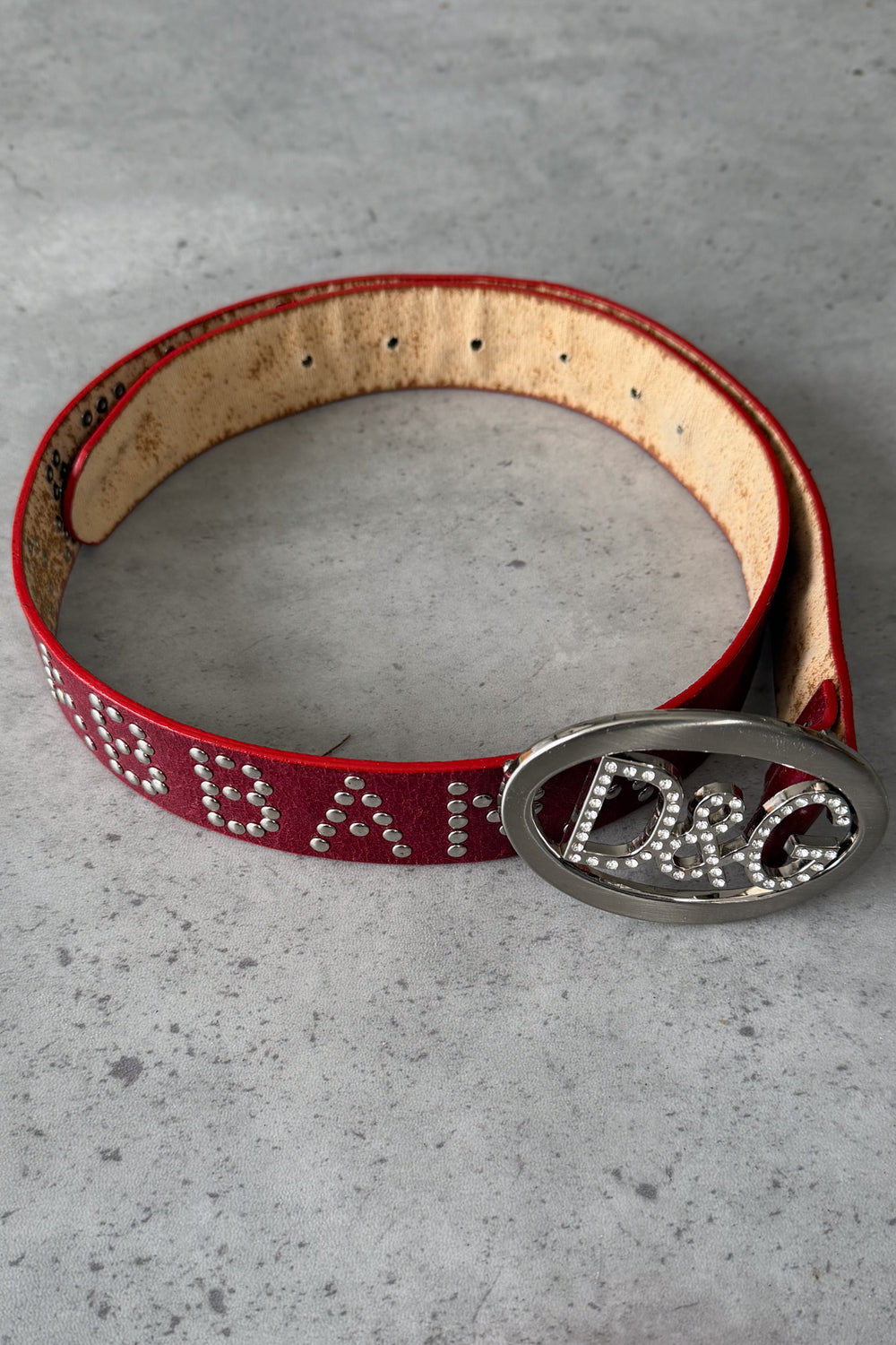 DOLCE AND GABBANA  red studded belt  ★ 104cm