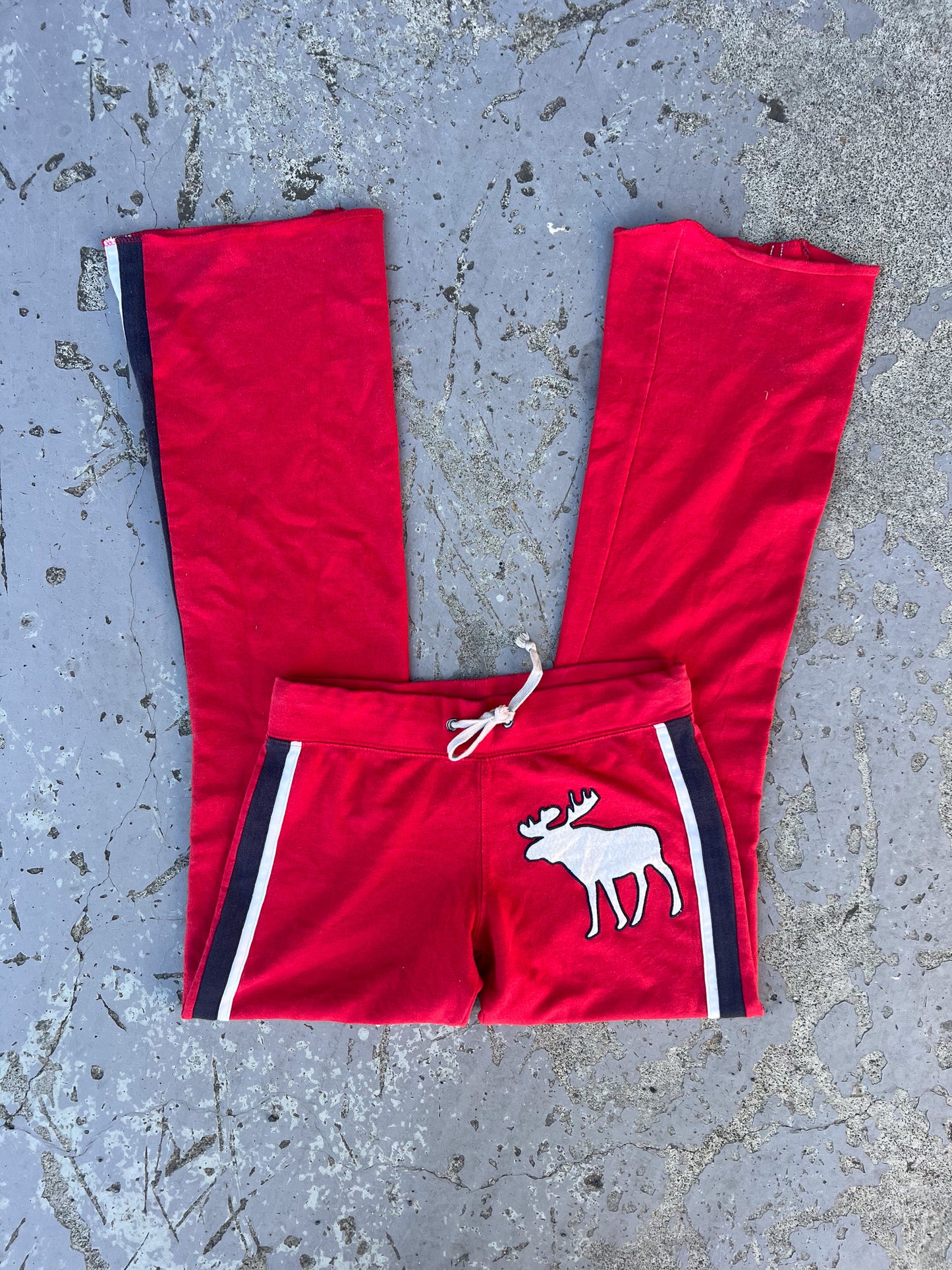 ABERCROMBIE spellout red trackpants ★ Size small