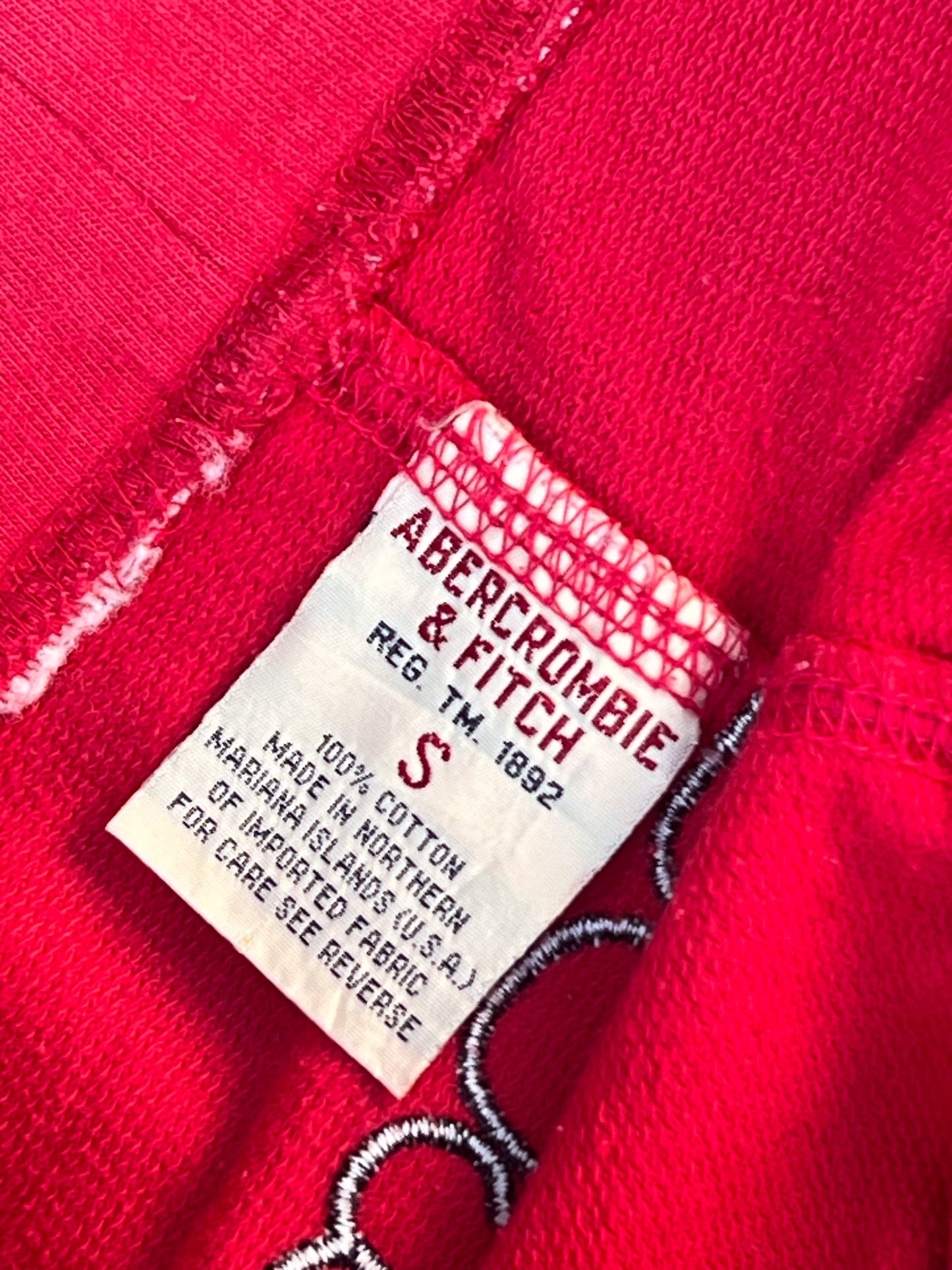 ABERCROMBIE spellout red trackpants ★ Size small