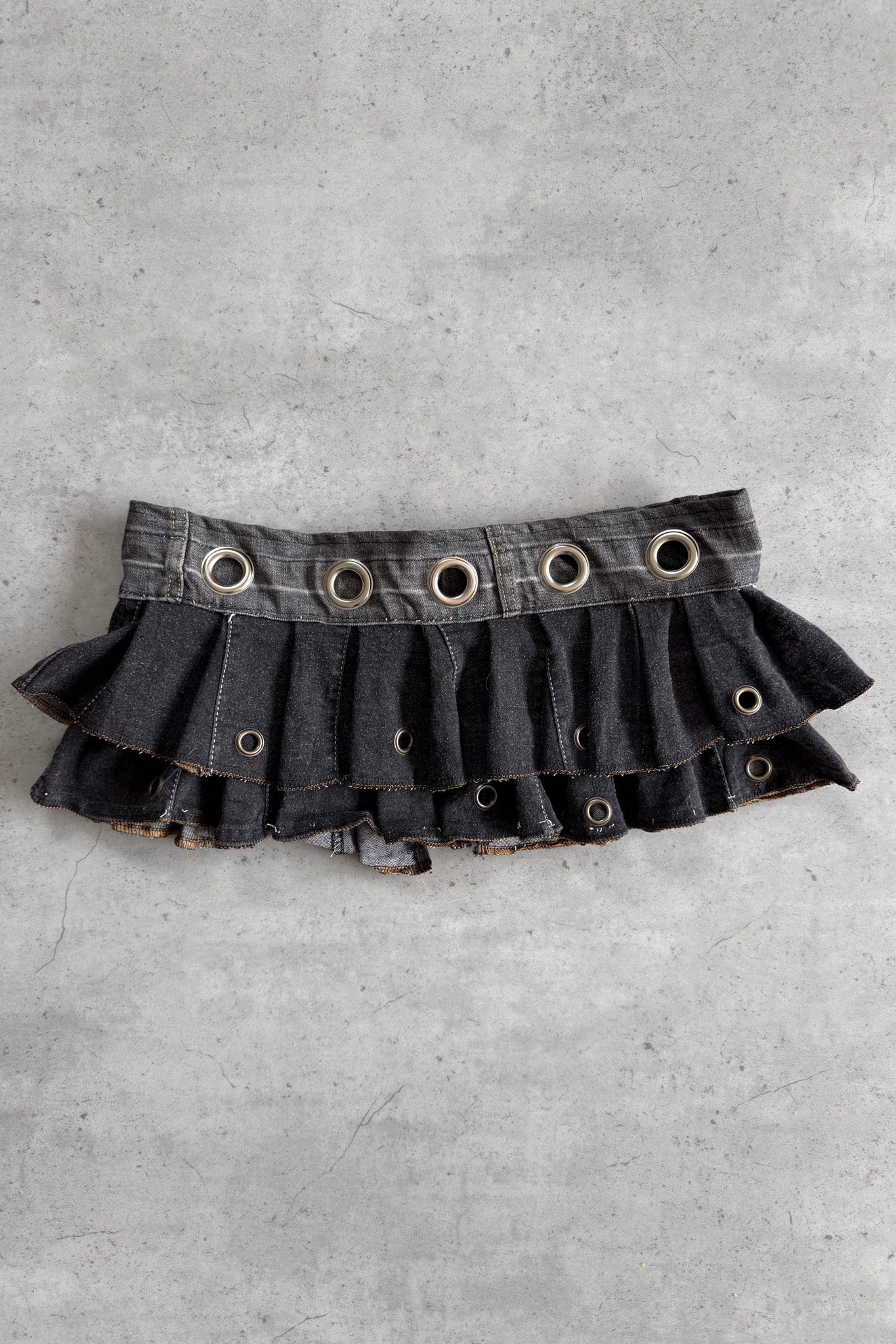 Denim grommet micro belt skirt ★ Size estimated XS