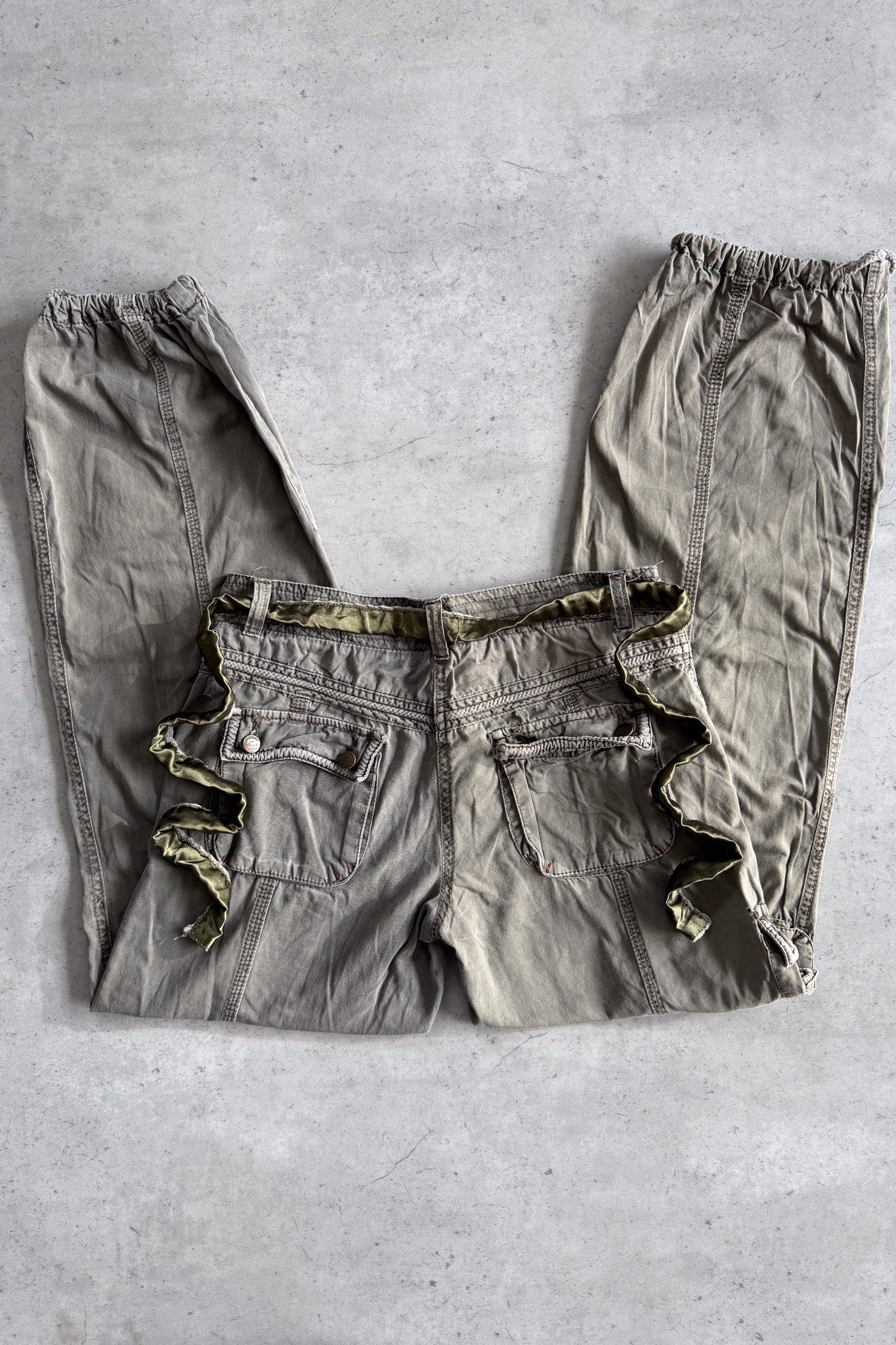 ABERCROMBIE khaki cargo pants ★ Size estimated extra small