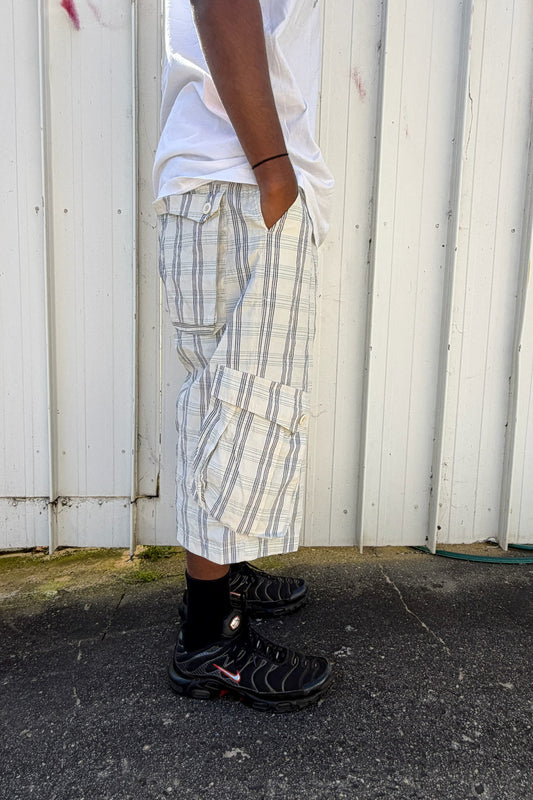 White & navy plaid jorts ★ one size adjustable waist