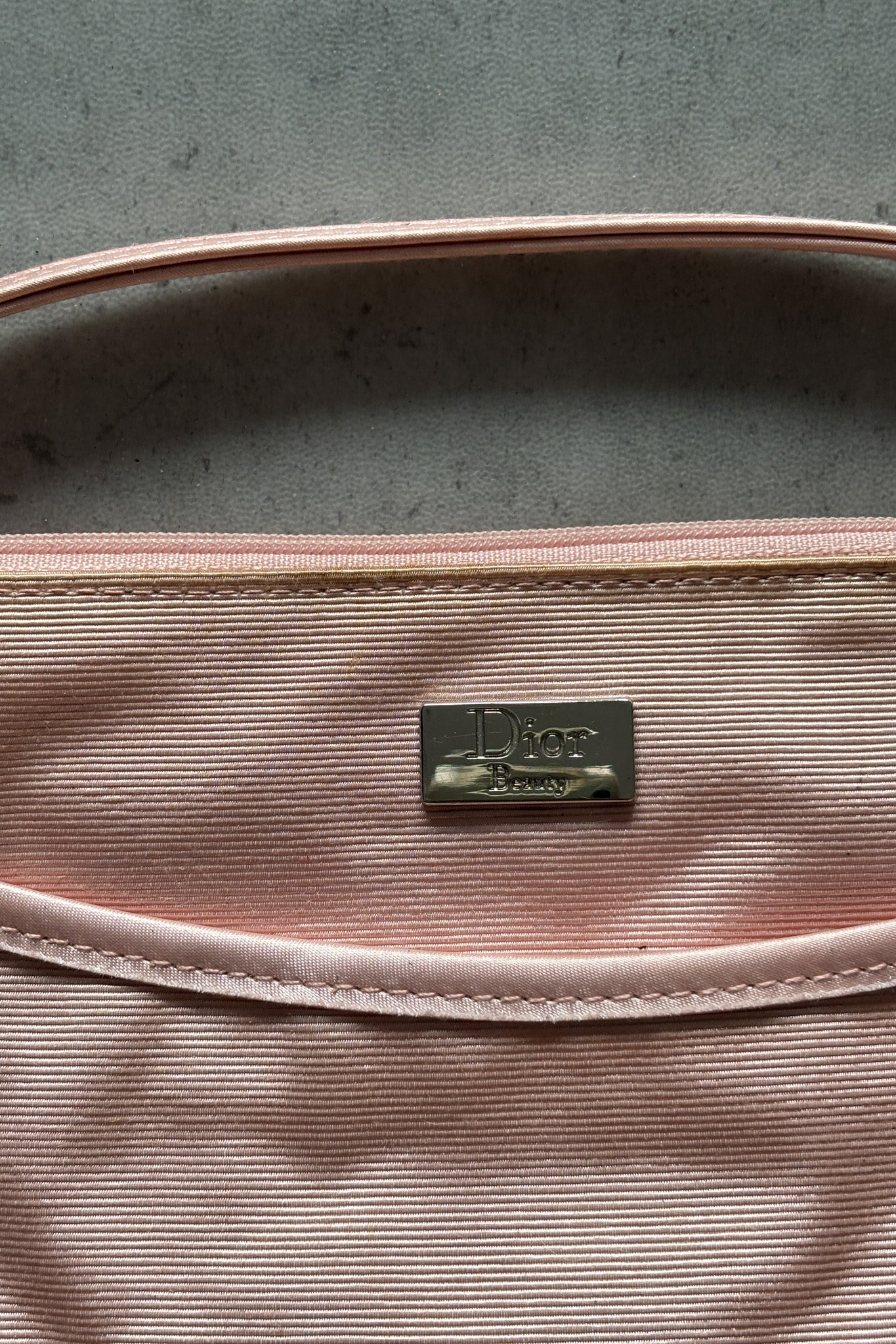 DIOR pink makeup clutch  ★ END DROP 2