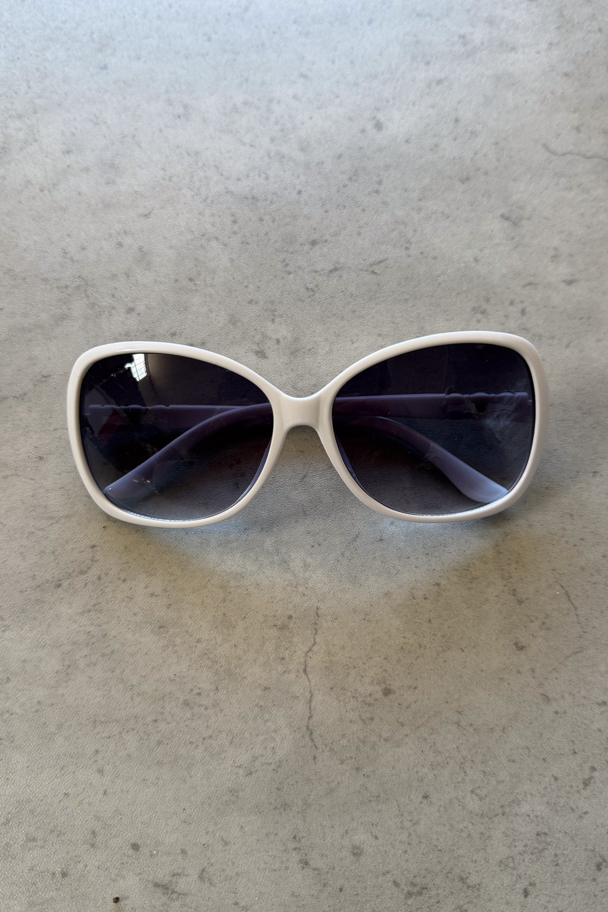 Y2K deadstock sunglasses brand new  ★