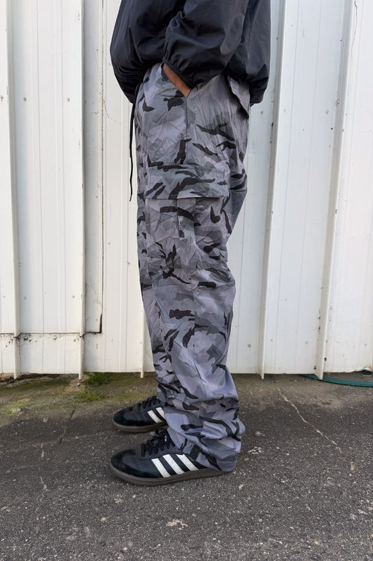 Grey camo pants ★ Size est large (Darwstrings)