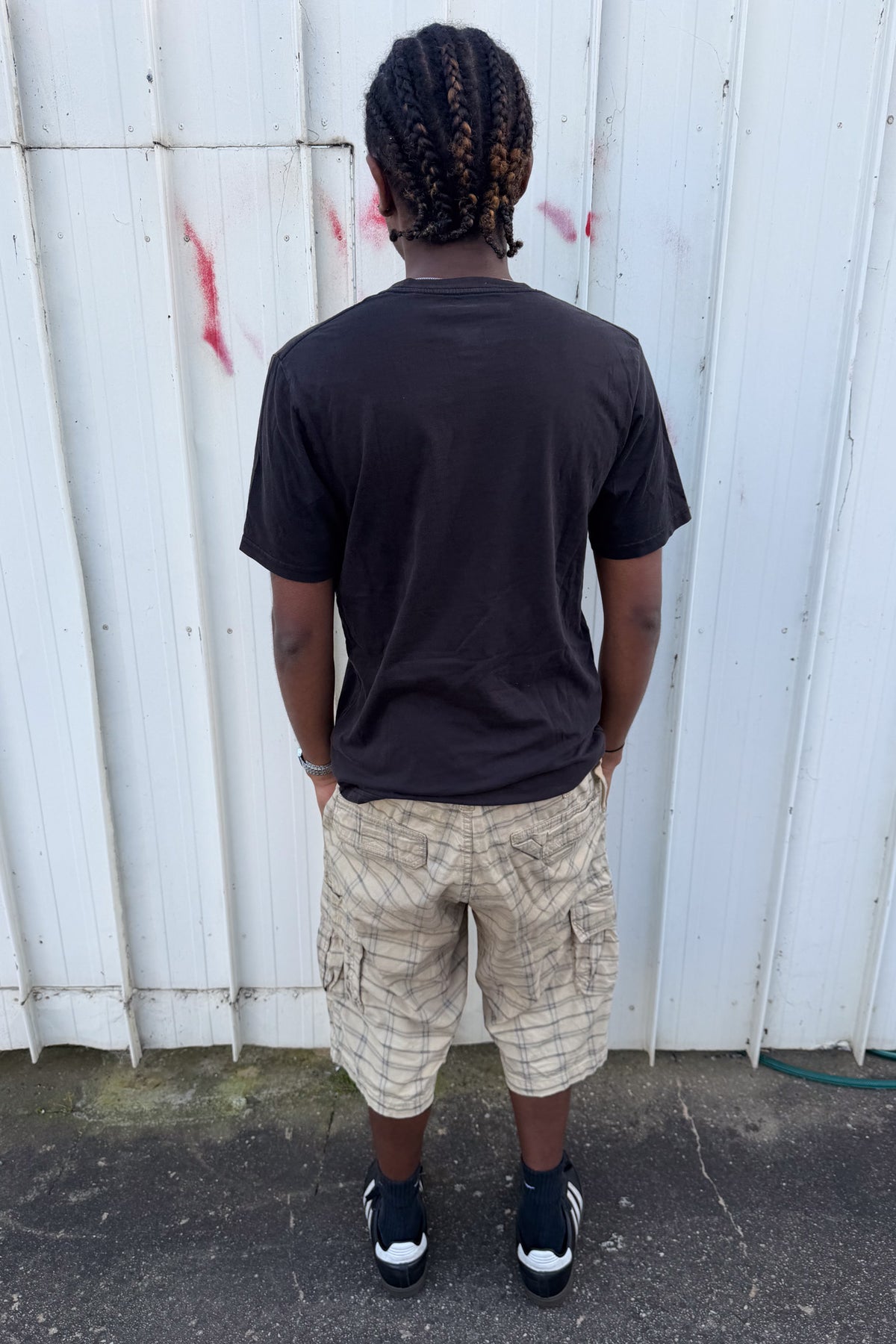 BILLABONG black plaid tee ★ Size labelled small