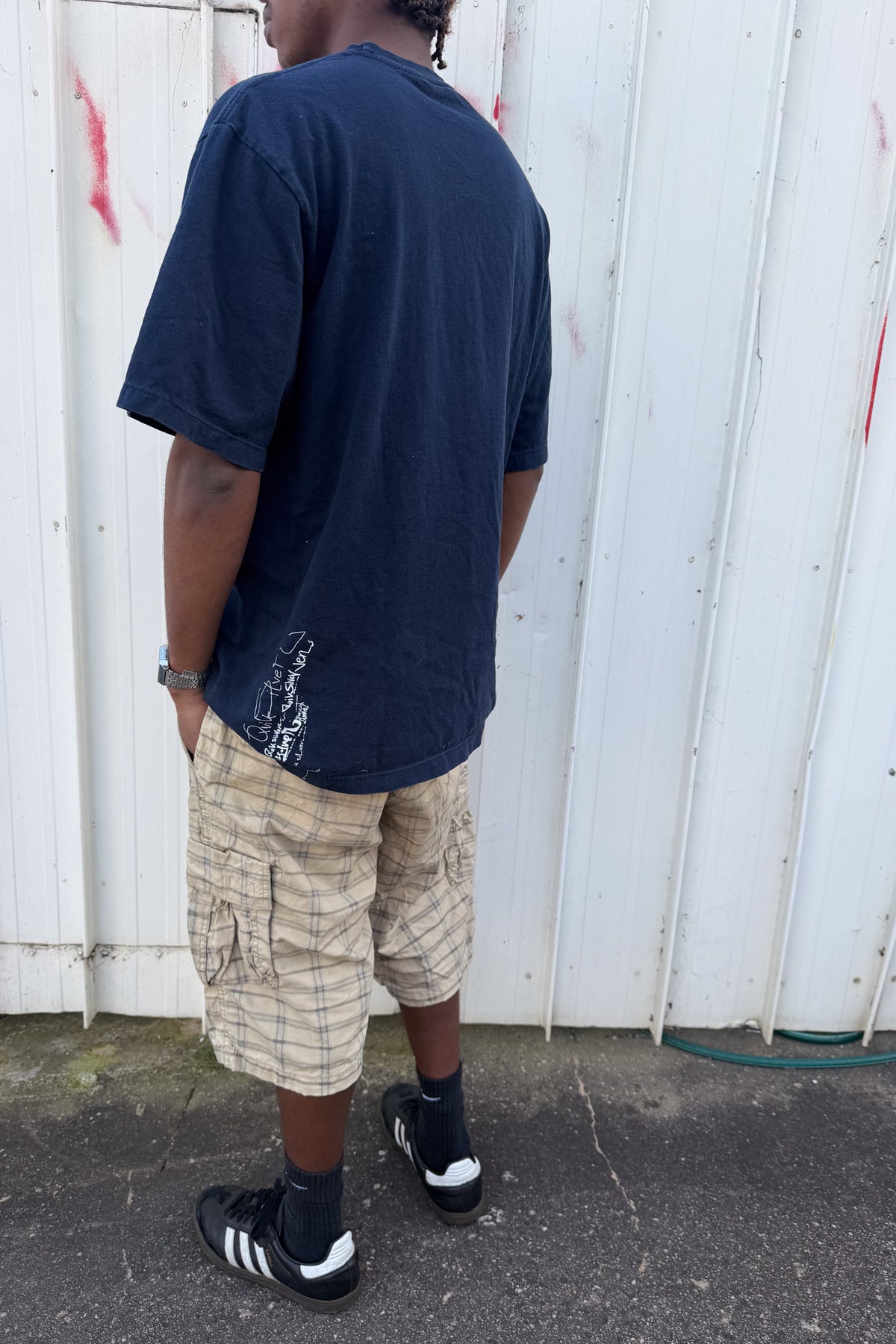 QUICKSILVER navy + blue tee ★ Size labelled Xlarge