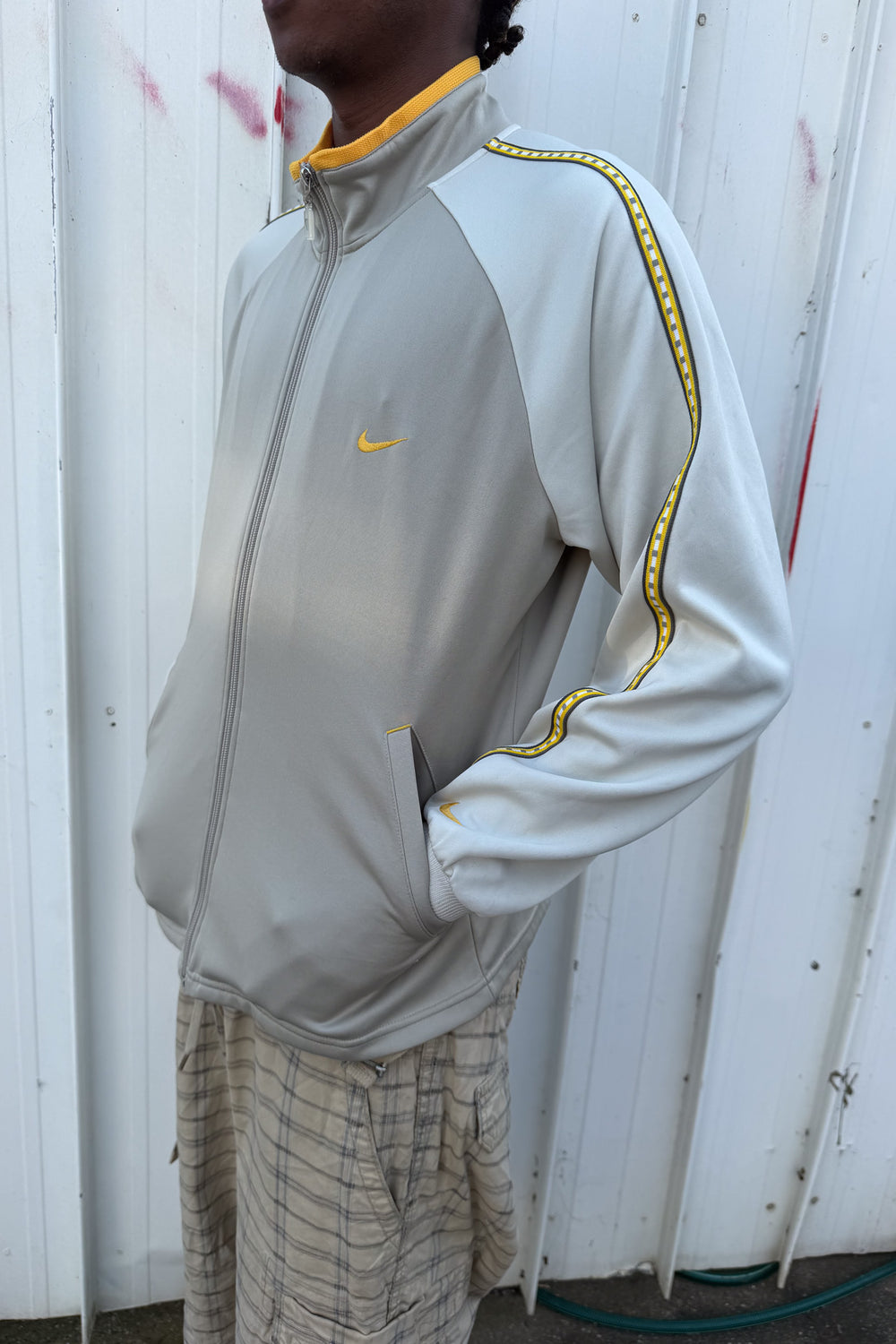 NIKE earl green + yellow track jacket ★ Size large