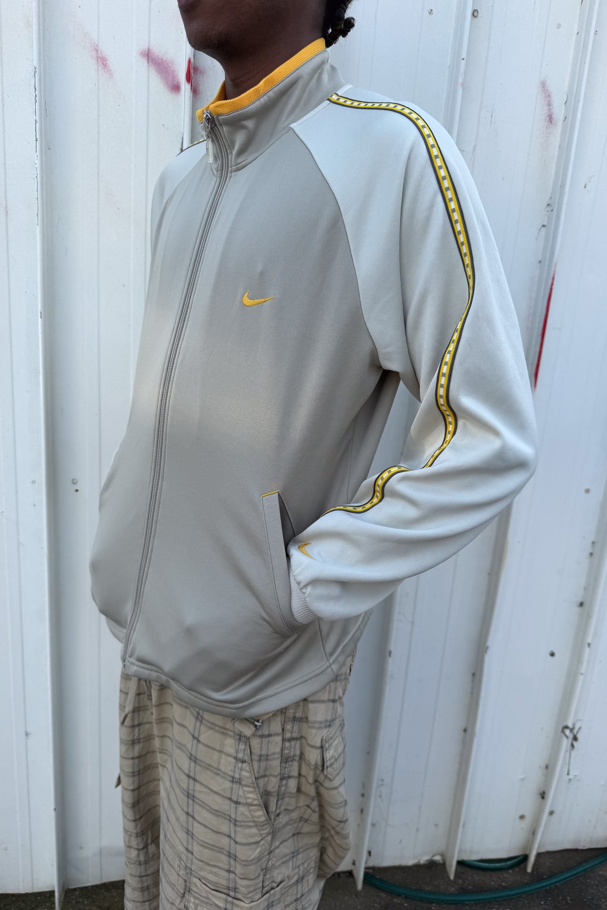 NIKE earl green + yellow track jacket ★ Size large