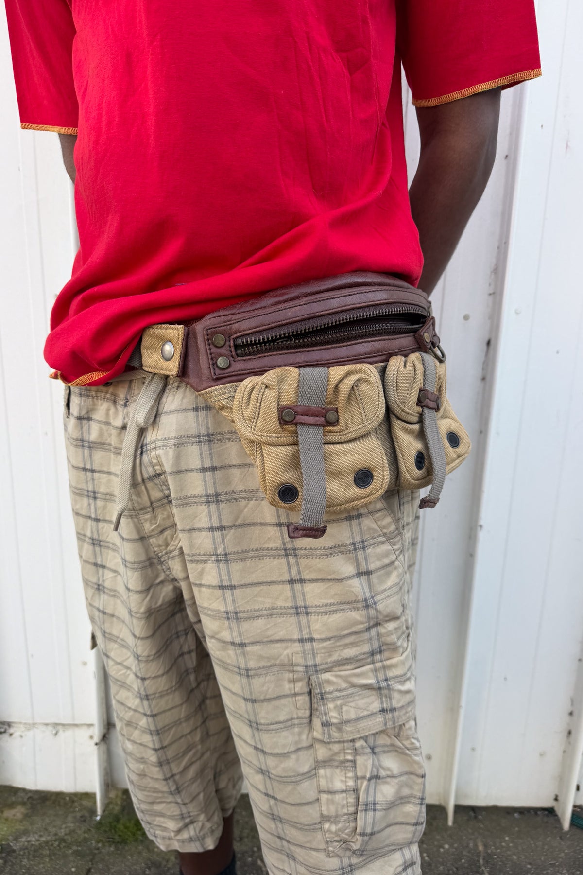 DIESEL cream + brown festival bumbag ★
