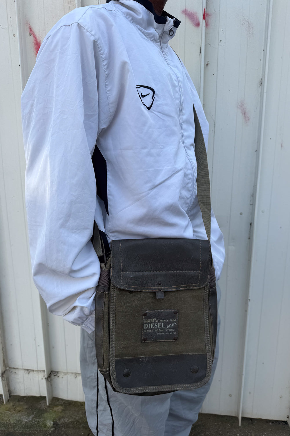 DIESEL khaki satchel bag ★