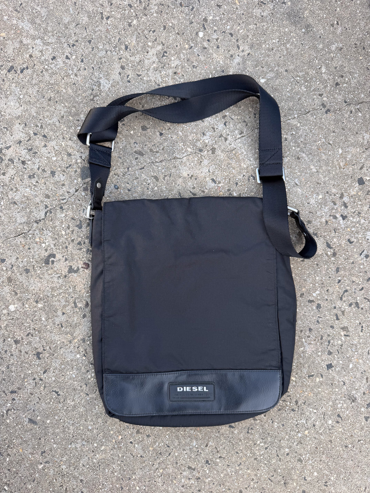 DIESEL black snap satchel bag ★