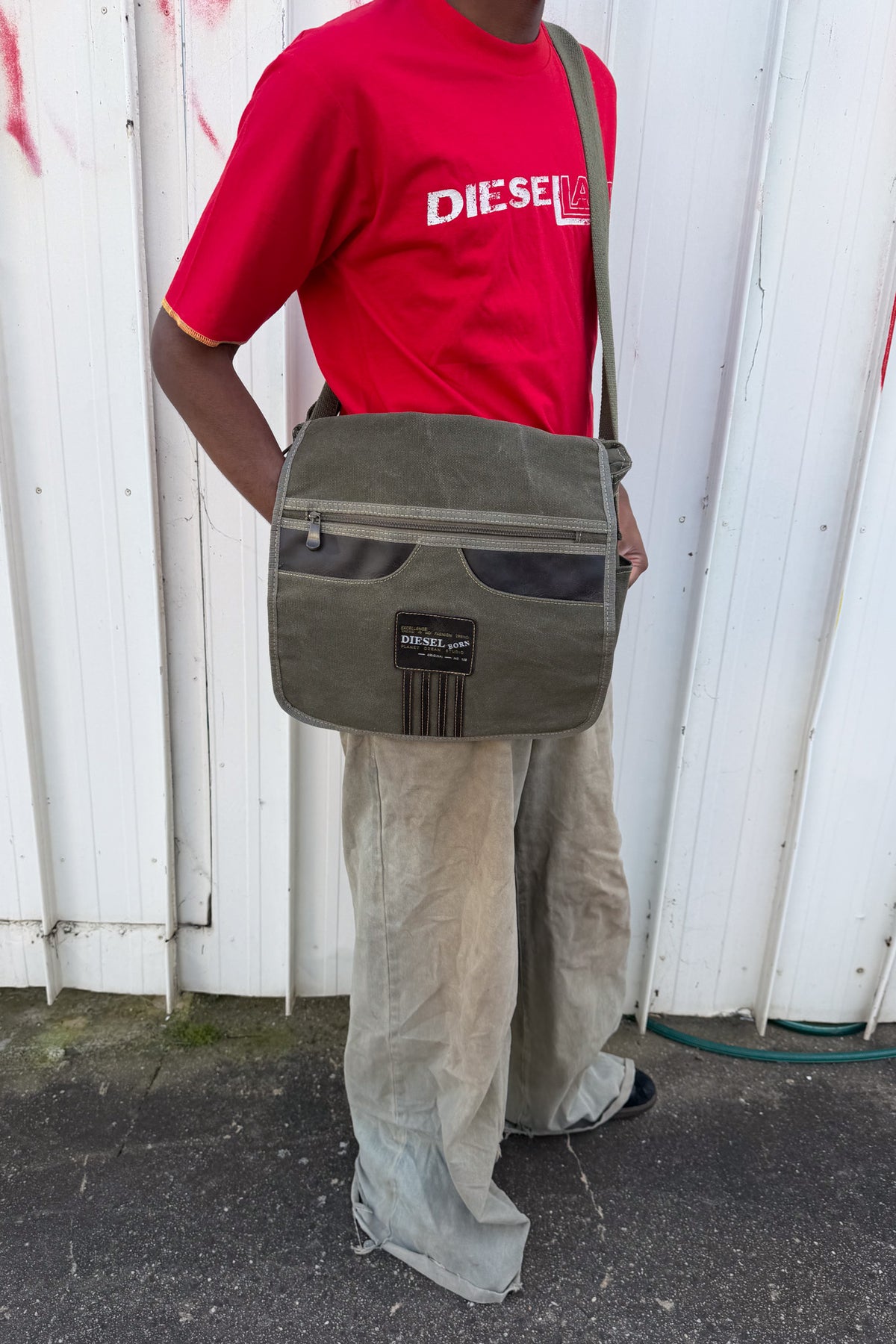 DIESEL Khaki zip satchel bag ★