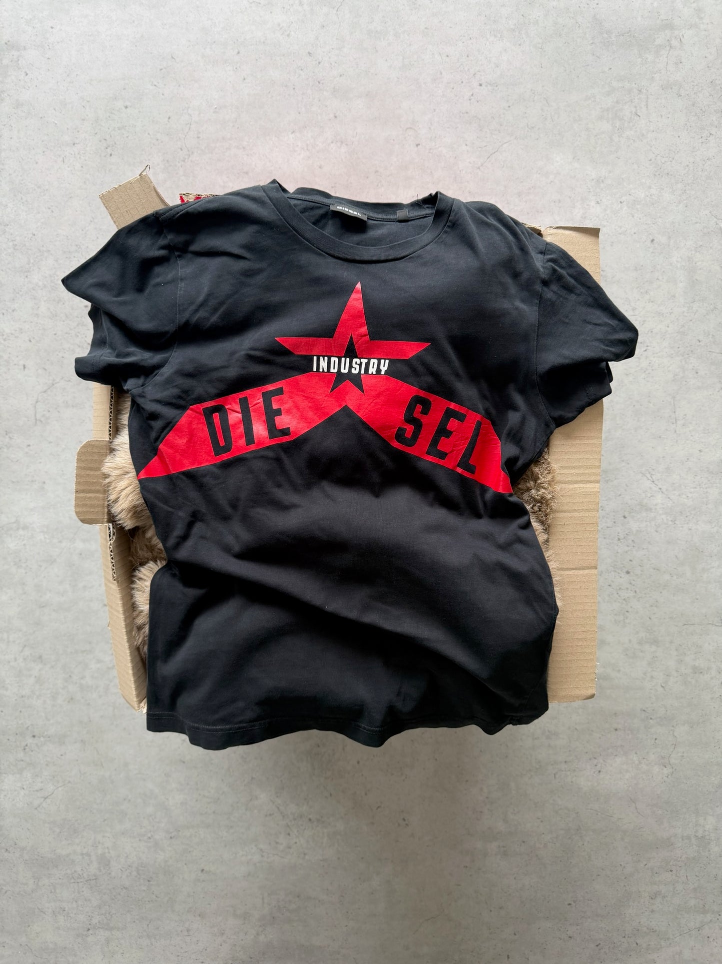 DIESEL black + red logo tee  ★ Size labelled small