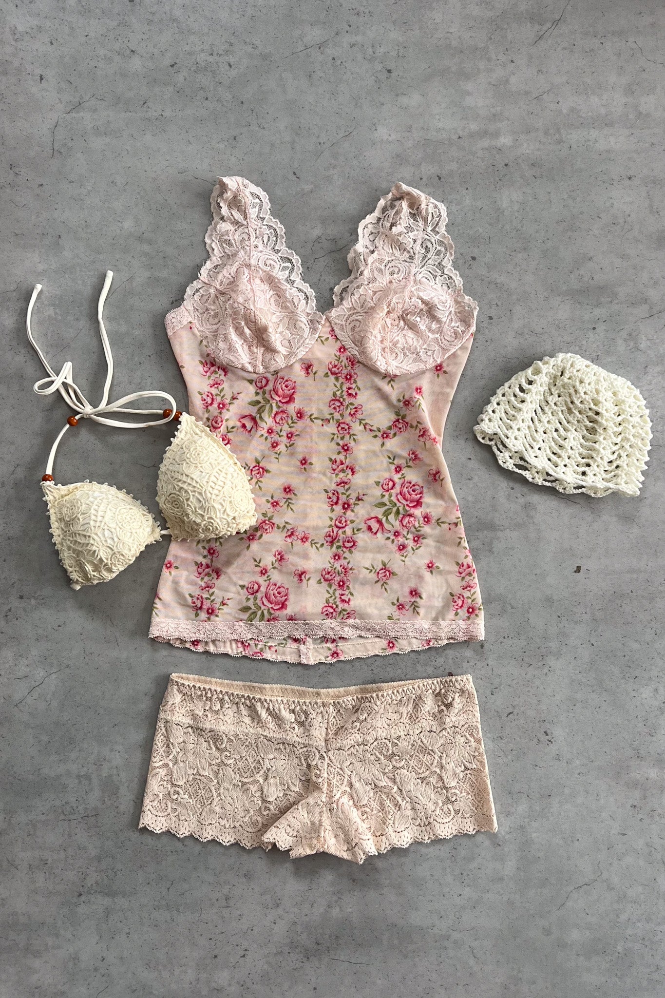 FESTIVAL LACE BOOTY SHORTS ★ COLOURS & SIZES AVAILABLE