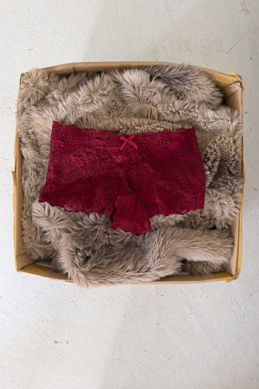 Burgundy lacy booty shorts ★ ONE SIZE
