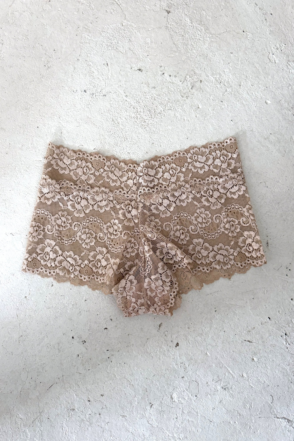 Gold lacy festival booty shorts ★ ONE SIZE