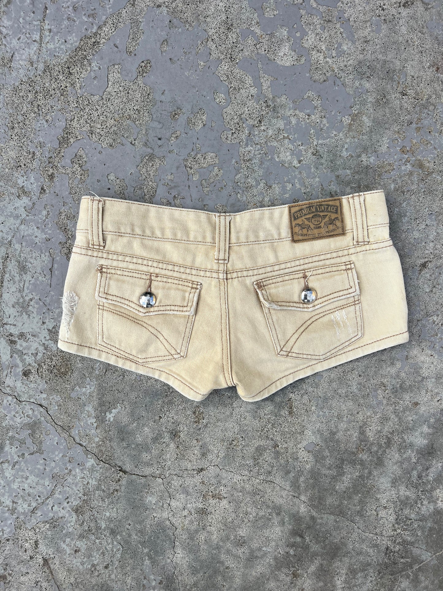 Premium vintage biege micro shorts