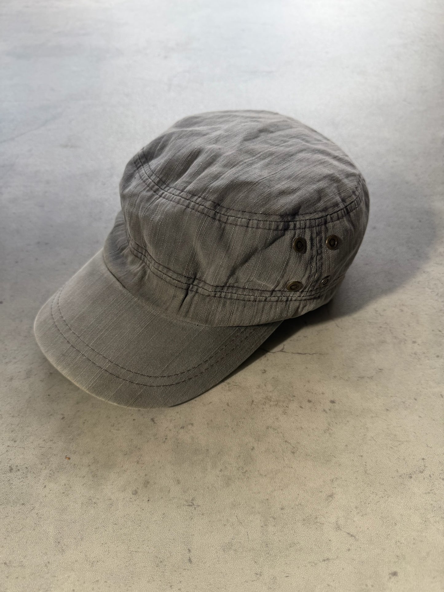 Plain gray cadet hat ★