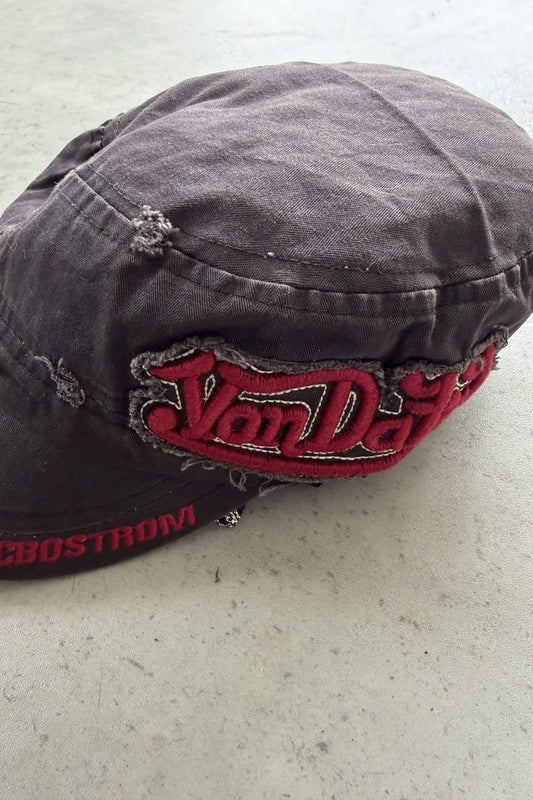VONDUTCH navy + red cap ★