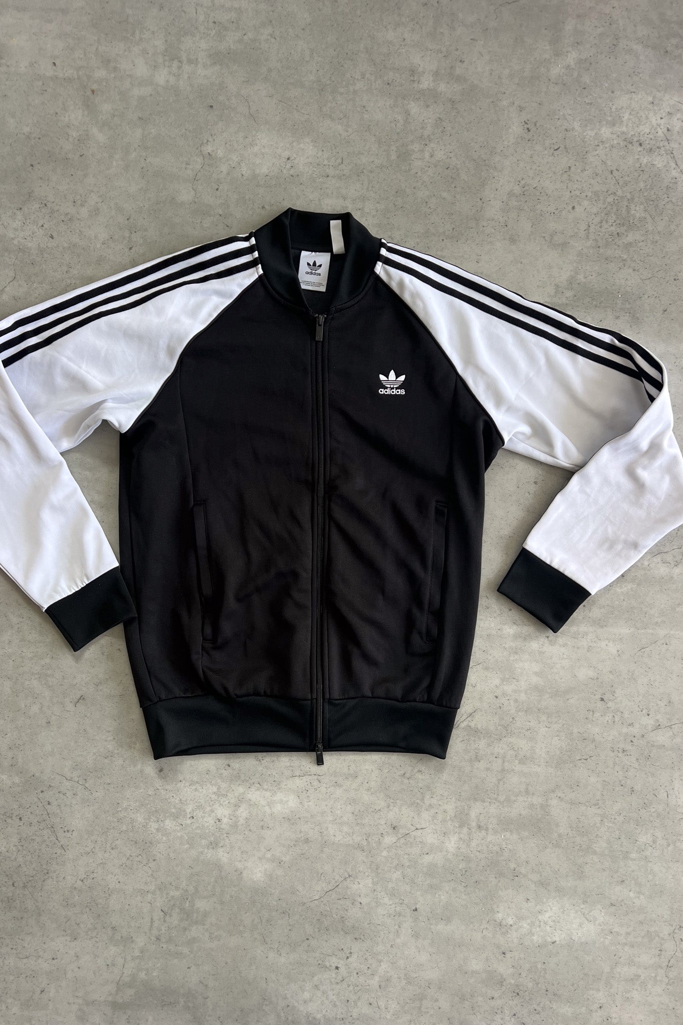 ADIDAS B&W jacket ★ Size labelled L