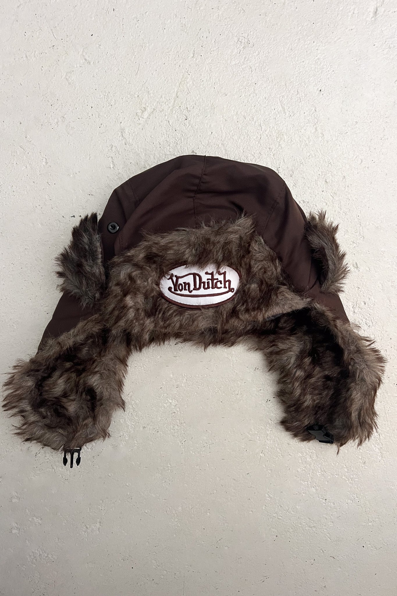 VON DUTCH bootleg fluffy festival hat