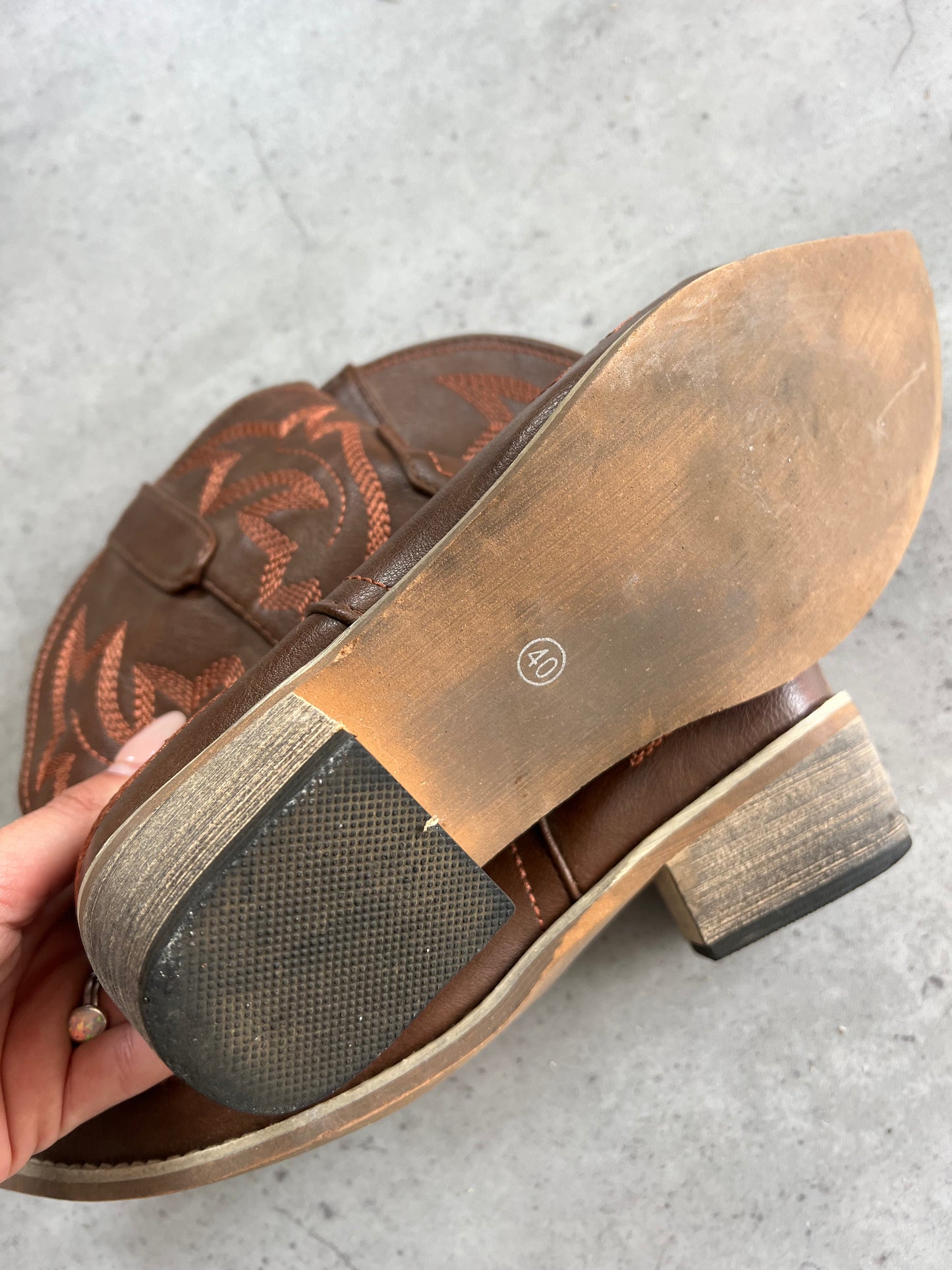 Brown embroidered cowboy boots ★ Size euro 40