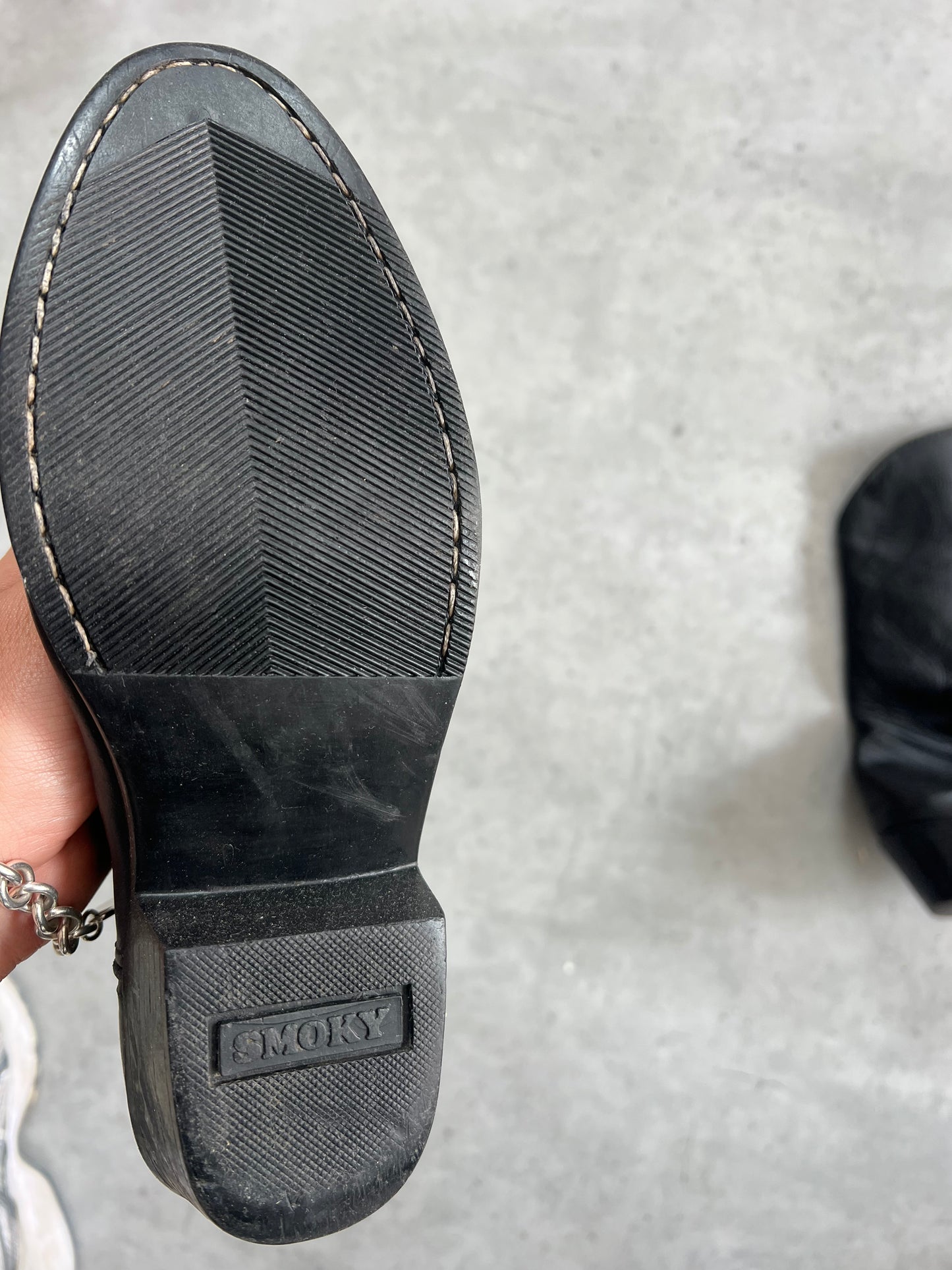 Black embroidered cowboy boots ★ Size 5